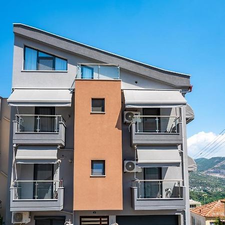 Dns Apartment カヴァラ エクステリア 写真
